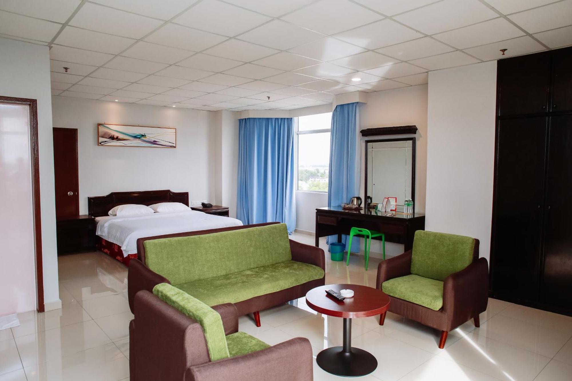 Hotel Green Park Temerloh Exterior foto